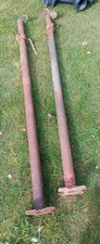 2x Adjustable Acrow props