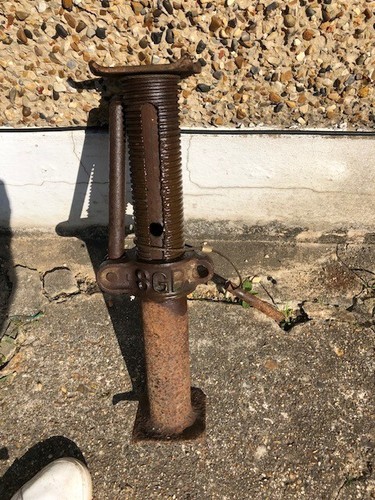 Acrow prop closed - closed, 18"